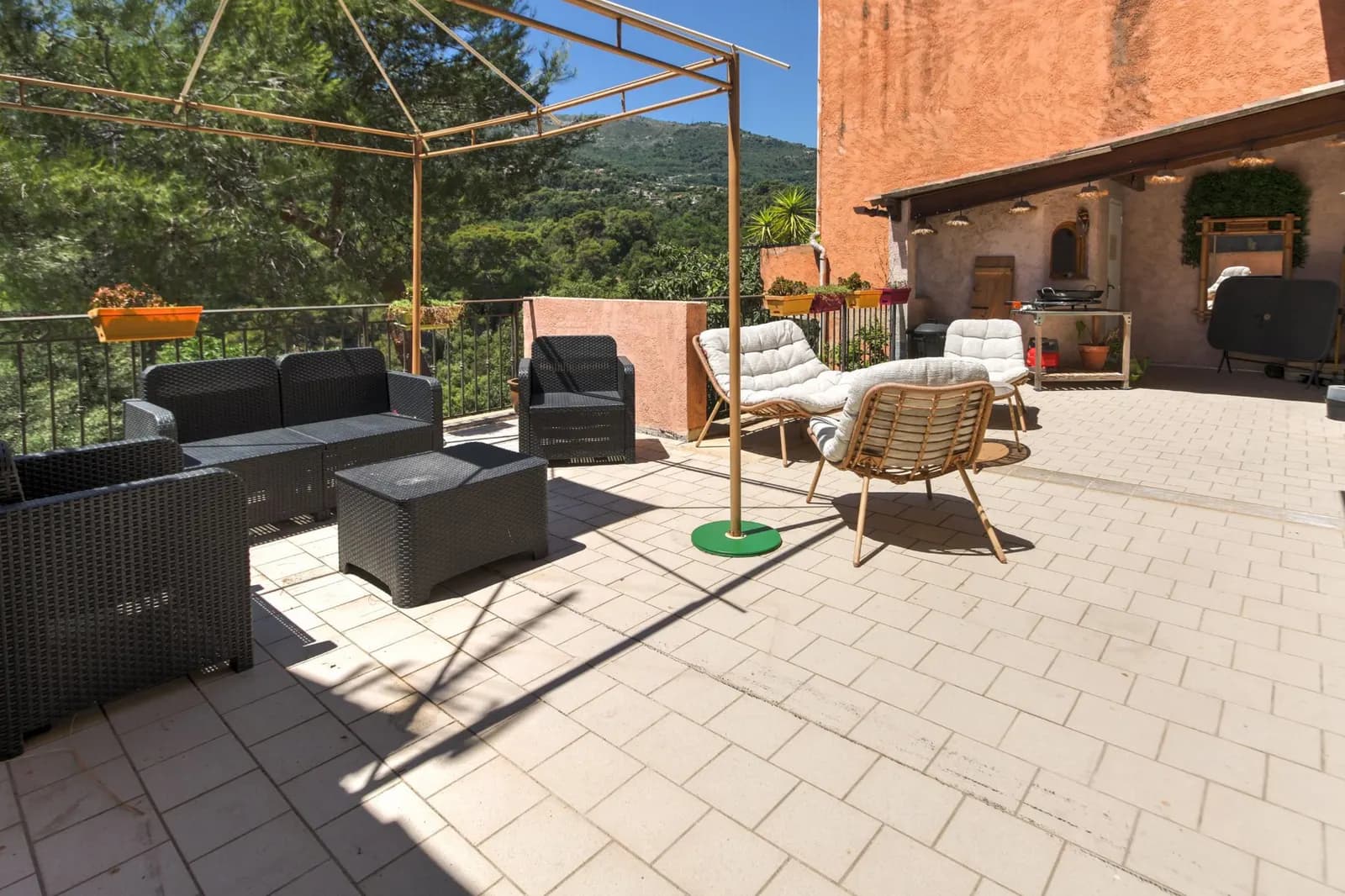 Maison 5 pièces, Carros
