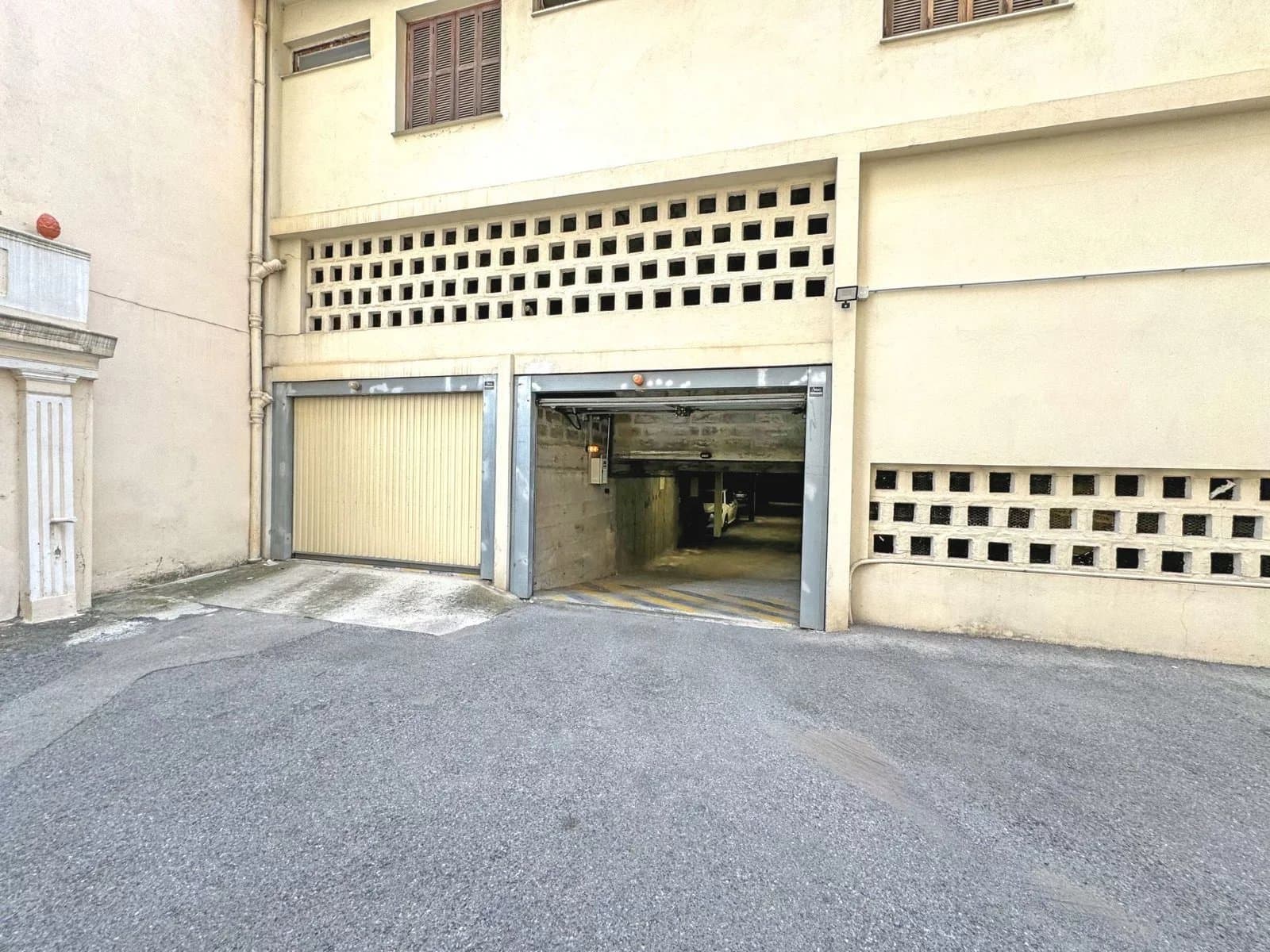 Parking, Nice