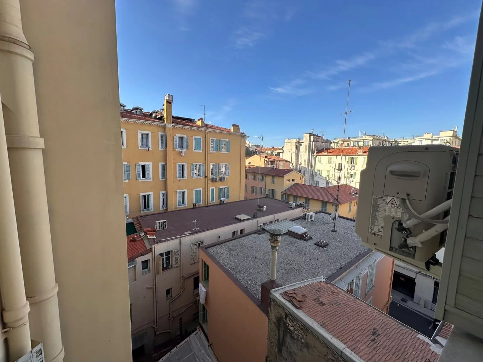 NICE, RUE DALPOZZO